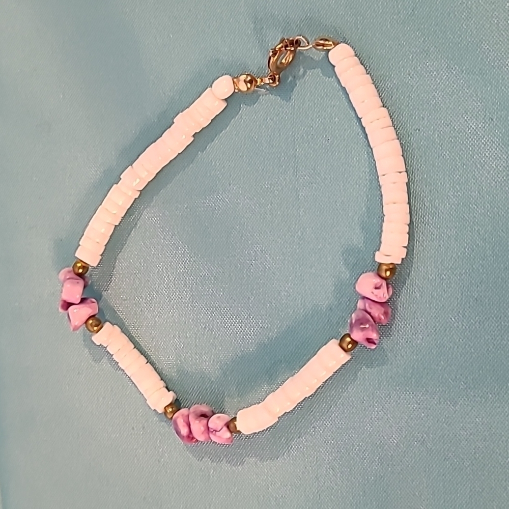 6 bracelets - Picture 2 of 7